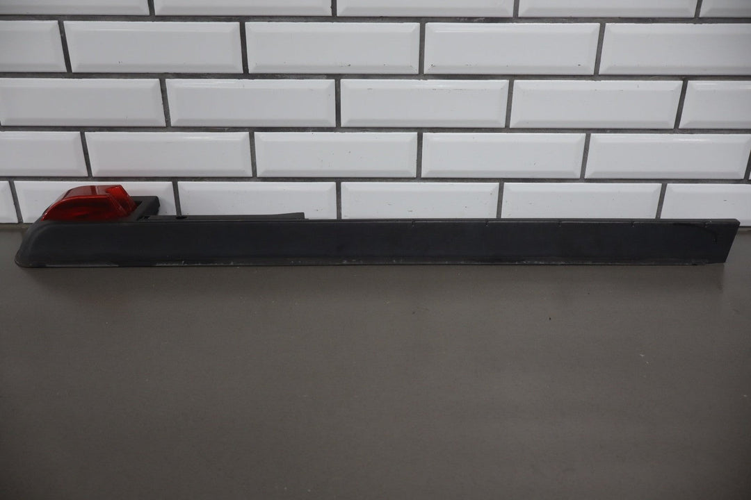 2003 Hummer H2 Right Rear Roof Molding W/Red Light OEM