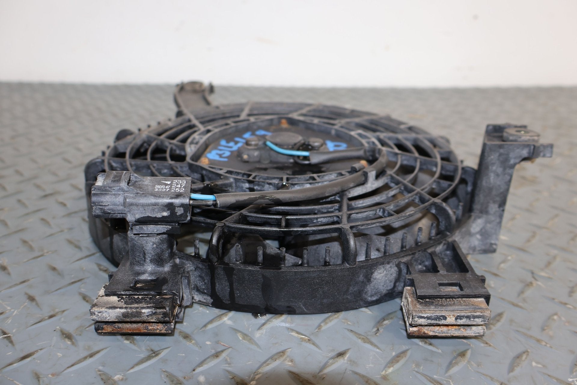 2003 Lexus GX470- Radiator Fan Motor