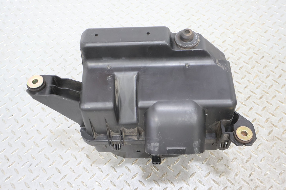 2003 Mazda MX-5 Miata- Air Cleaner/Box