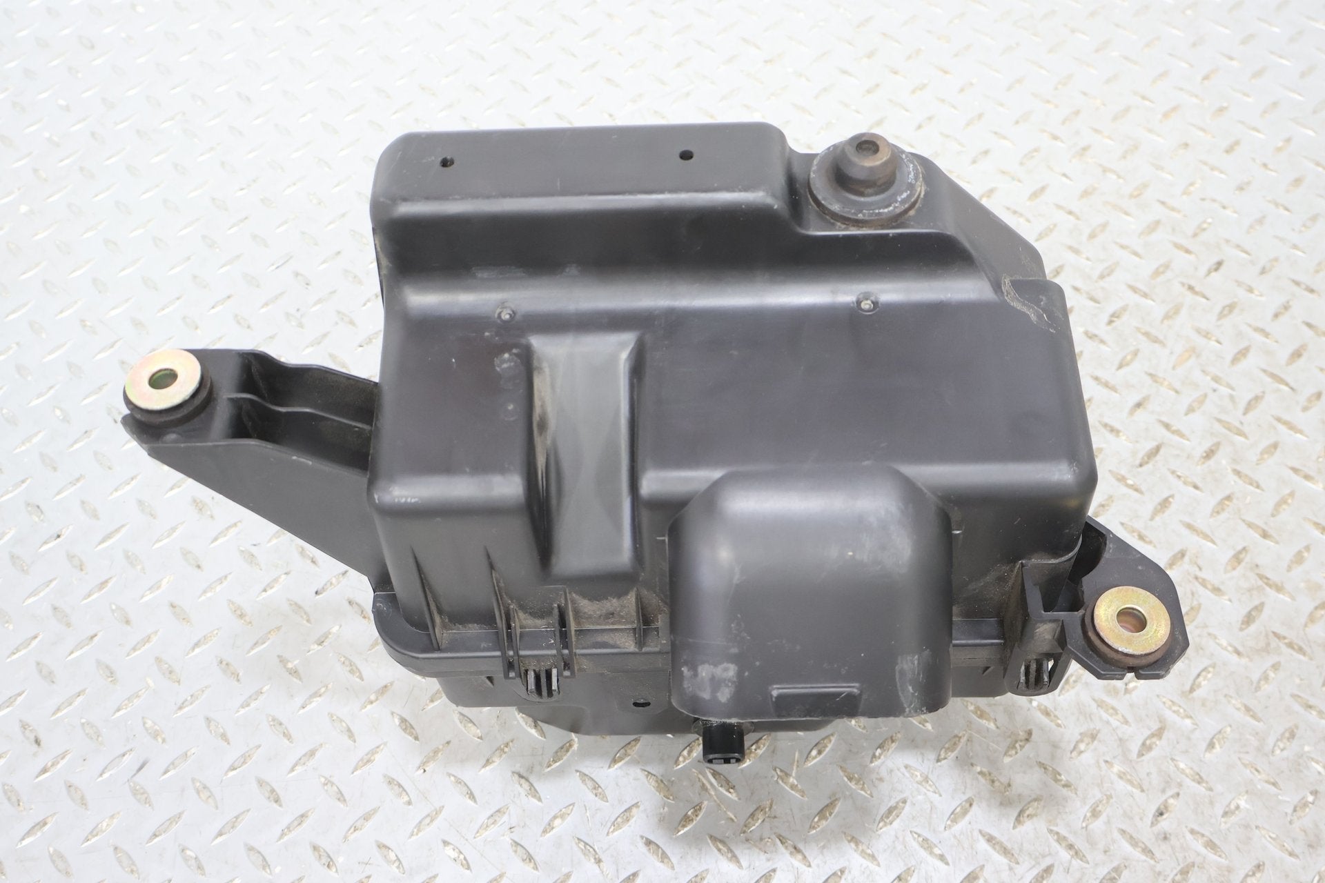 2003 Mazda MX-5 Miata- Air Cleaner/Box