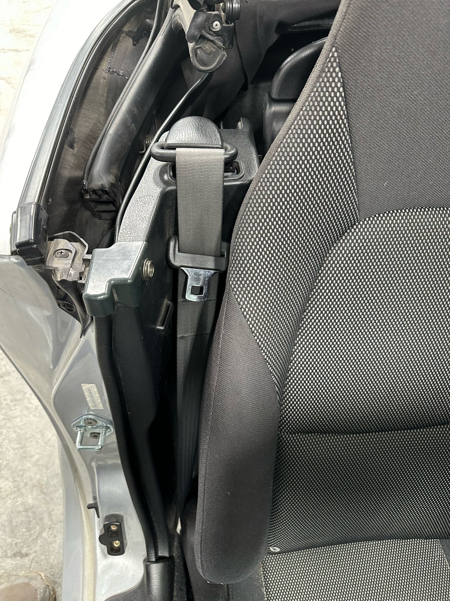 2003 Mazda MX-5 Miata- Front Seat Belt