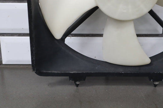 2003 Mazda MX - 5 Miata NB 1.8L Gasoline Cooling Fan BP4W15025