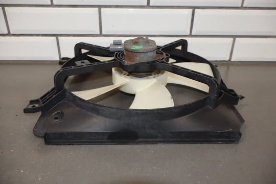 2003 Mazda MX - 5 Miata NB 1.8L Gasoline Cooling Fan BP4W15025