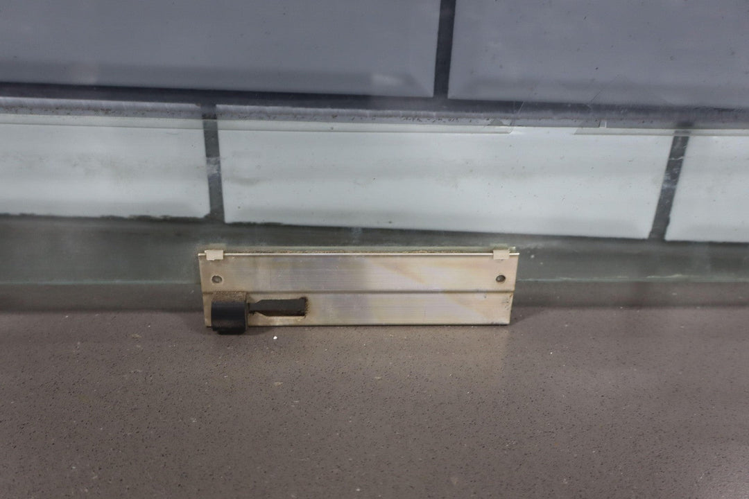 2004 - 06 Pontiac GTO (From VIN L296020) 2 Door Right Passenger Door Window Glass