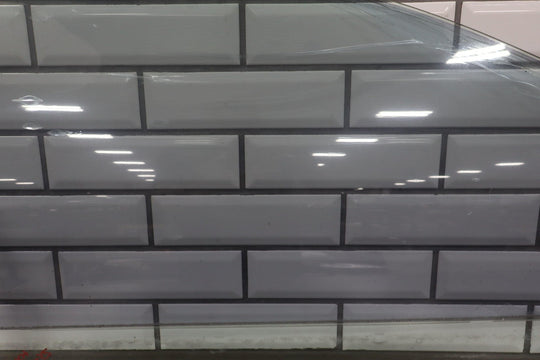 2004 - 06 Pontiac GTO (From VIN L296020) 2 Door Right Passenger Door Window Glass