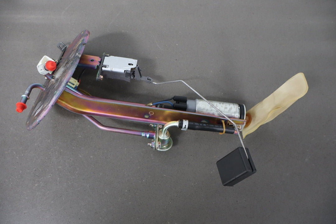 2004 - 2005 Mazda MX - 5 Miata Mazdaspeed Fuel Pump BP8J1335Z OEM