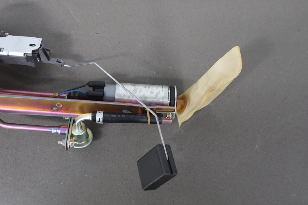 2004 - 2005 Mazda MX - 5 Miata Mazdaspeed Fuel Pump BP8J1335Z OEM