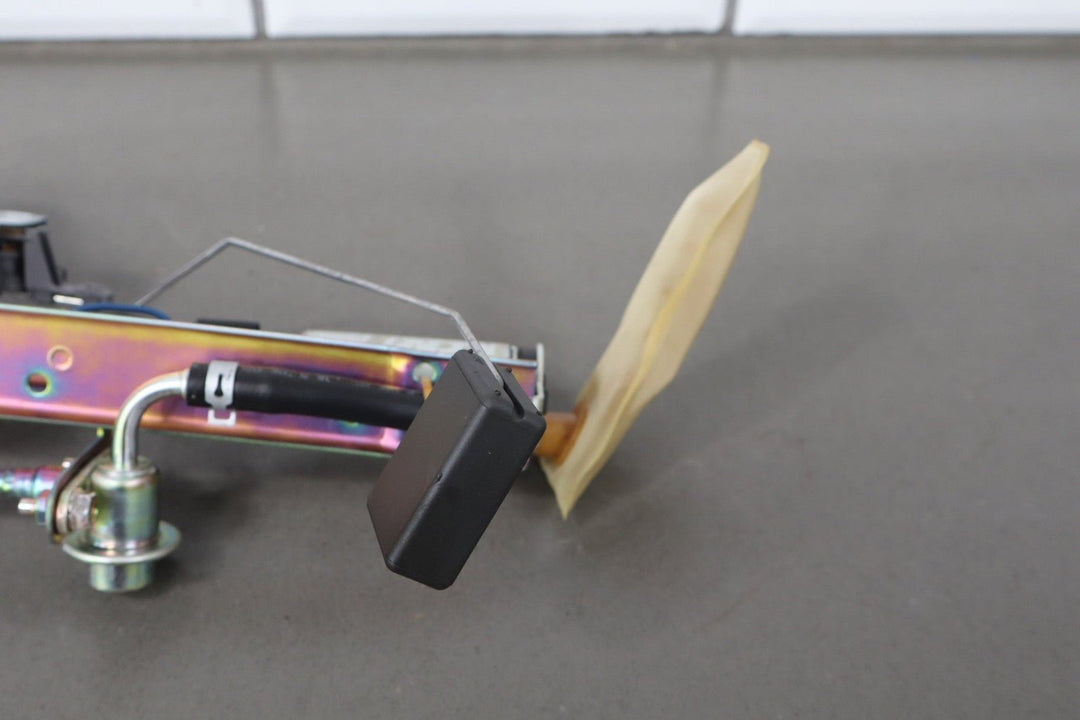 2004 - 2005 Mazda MX - 5 Miata Mazdaspeed Fuel Pump BP8J1335Z OEM