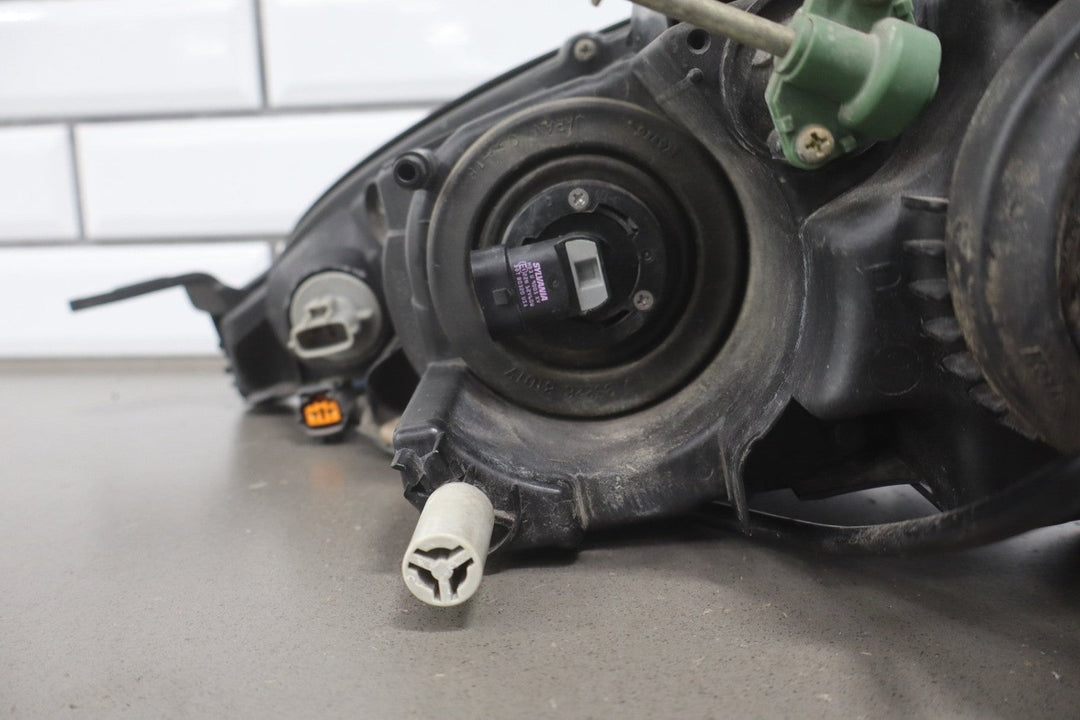 2004 - 2005 Mazda MX - 5 Miata Mazdaspeed Right Headlamp NE45510K0