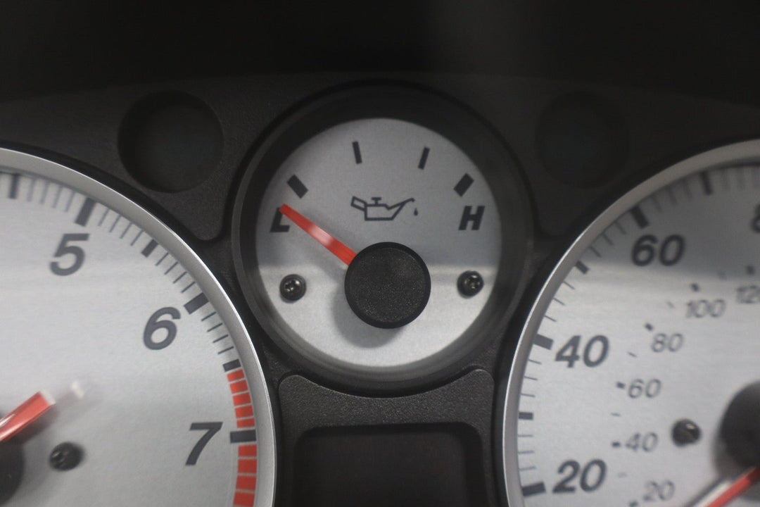 2004 - 2005 Mazda MX - 5 Miata Mazdaspeed Speedometer NC1055441 156035 Miles