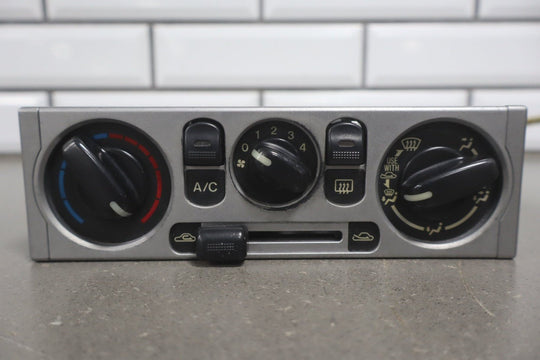 2004 - 2005 Mazda MX - 5 Miata NB2 - Climate Control