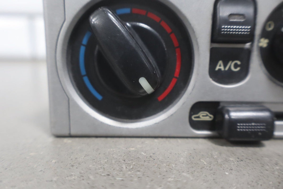 2004 - 2005 Mazda MX - 5 Miata NB2 - Climate Control