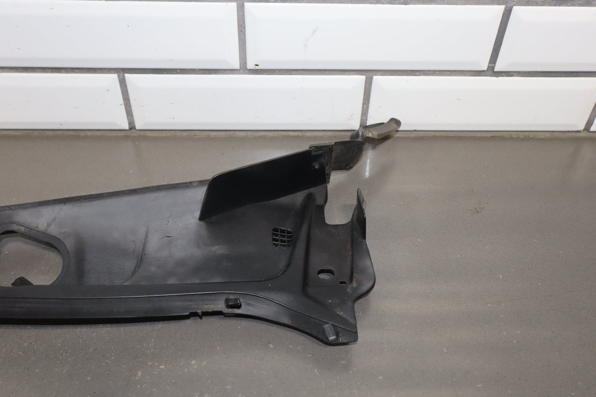 2004-2006 Lexus LS430 Cowl Vent Panel OEM