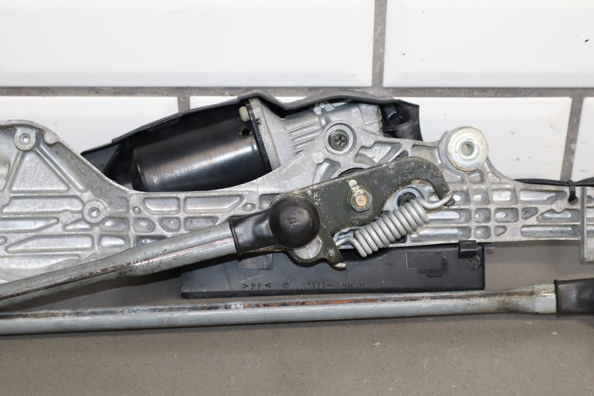 2004-2006 Lexus LS430 Front Wiper Motor OEM