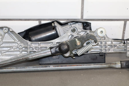 2004-2006 Lexus LS430 Front Wiper Motor OEM