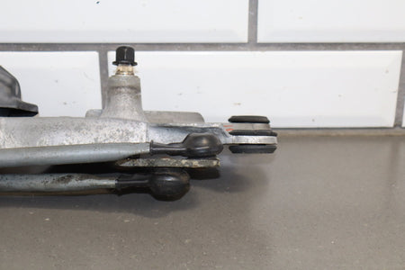 2004-2006 Lexus LS430 Front Wiper Motor OEM