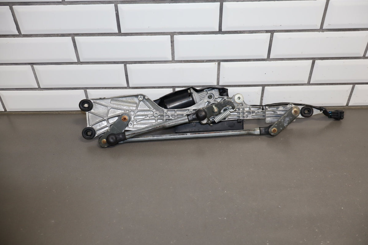 2004-2006 Lexus LS430 Front Wiper Motor OEM