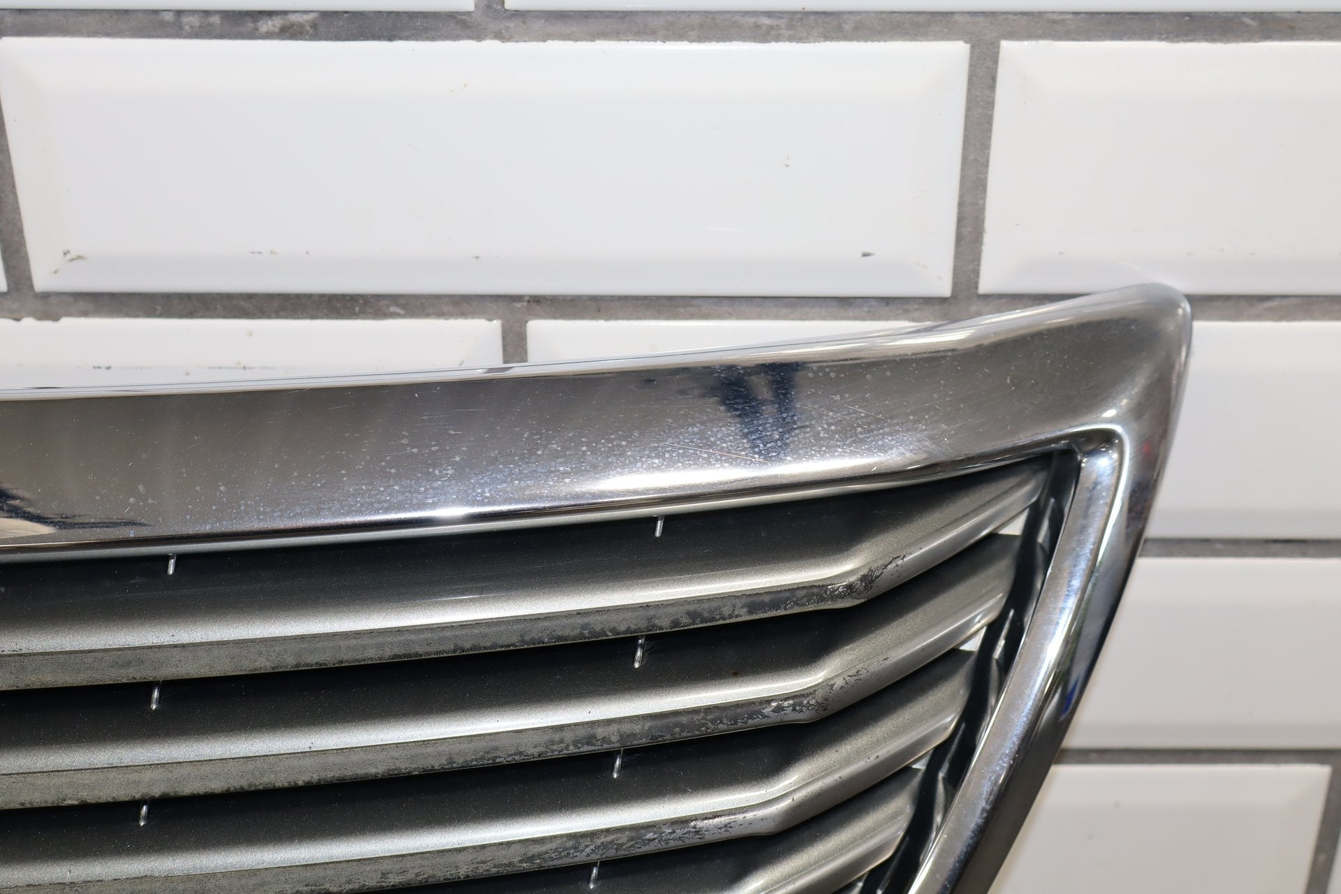 2004-2006 Lexus LS430 Grille OEM