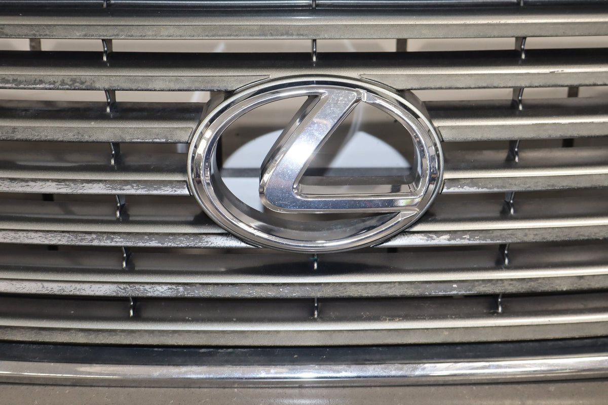 2004-2006 Lexus LS430 Grille OEM