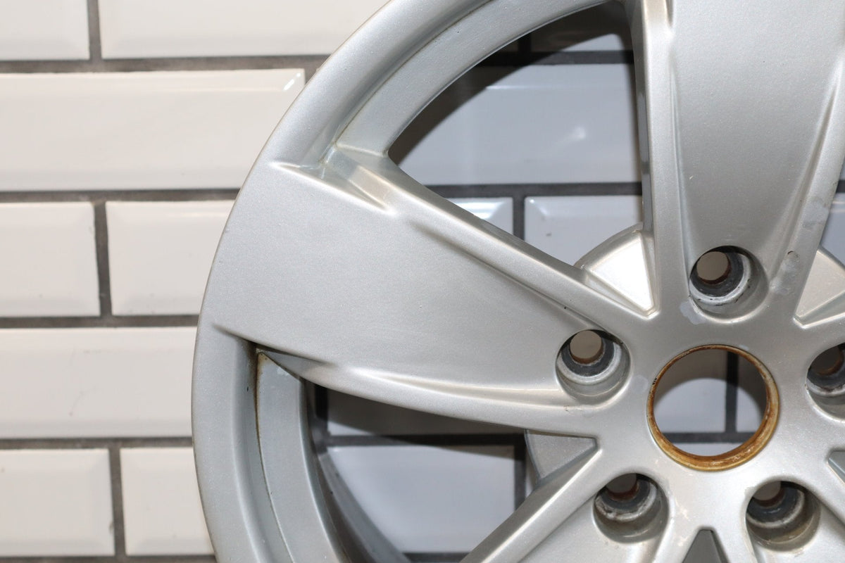 2004-2006 Pontiac GTO- 17x8 Aluminum Alloy Wheel
