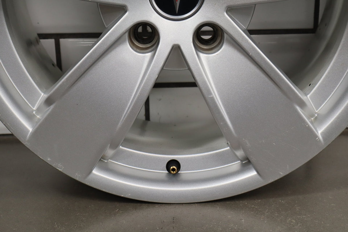 2004-2006 Pontiac GTO - 17x8 Aluminum Alloy Wheel