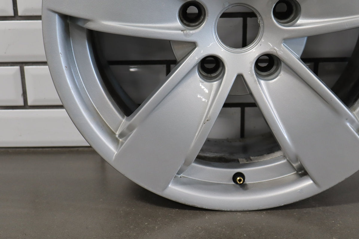 2004-2006 Pontiac GTO- 17x8 Aluminum Alloy Wheel
