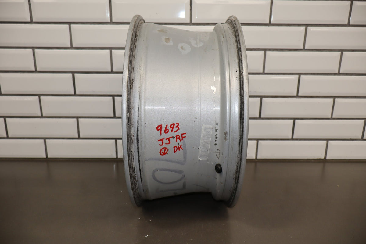 2004-2006 Pontiac GTO - 17x8 Aluminum Alloy Wheel