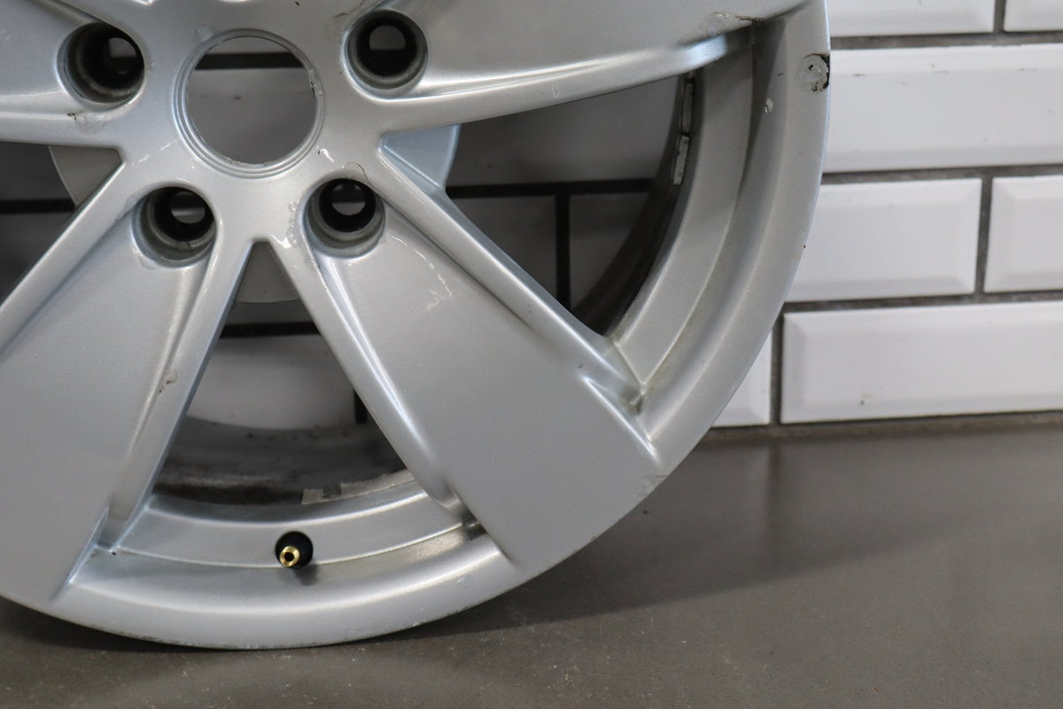 2004-2006 Pontiac GTO- 17x8 Aluminum Alloy Wheel