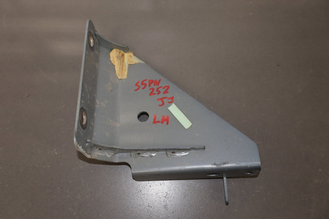 2004 - 2006 Pontiac GTO (2 - Door) 18 Gallon Gasoline Fuel Tank Cross Brace W/Mounts