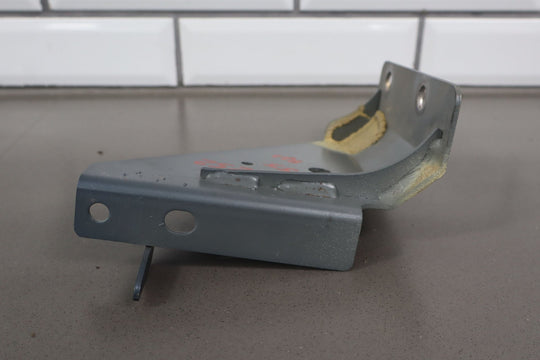 2004 - 2006 Pontiac GTO (2 - Door) 18 Gallon Gasoline Fuel Tank Cross Brace W/Mounts