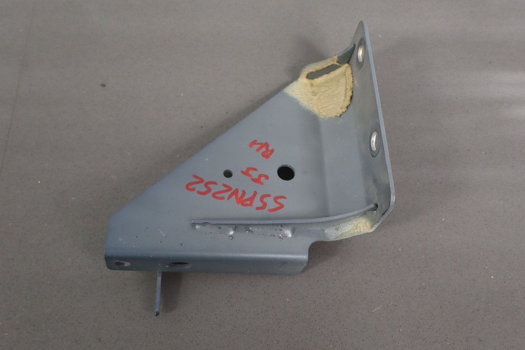 2004 - 2006 Pontiac GTO (2 - Door) 18 Gallon Gasoline Fuel Tank Cross Brace W/Mounts