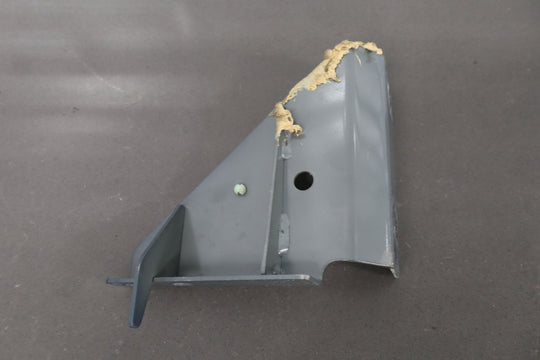 2004 - 2006 Pontiac GTO (2 - Door) 18 Gallon Gasoline Fuel Tank Cross Brace W/Mounts