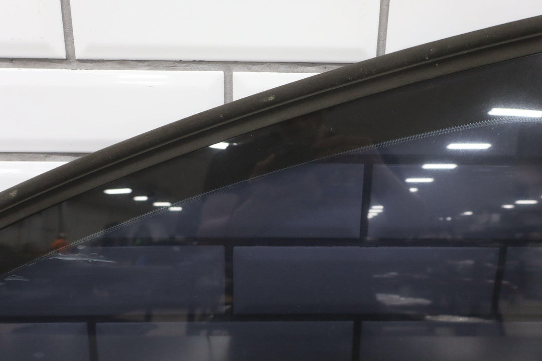 2004 - 2006 Pontiac GTO 2 - Door Right Passenger Quarter Window Glass