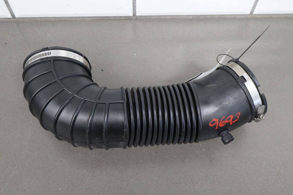 2004-2006 Pontiac GTO 5.7L 6.0L LS1 LS2 Air Cleaner OEM