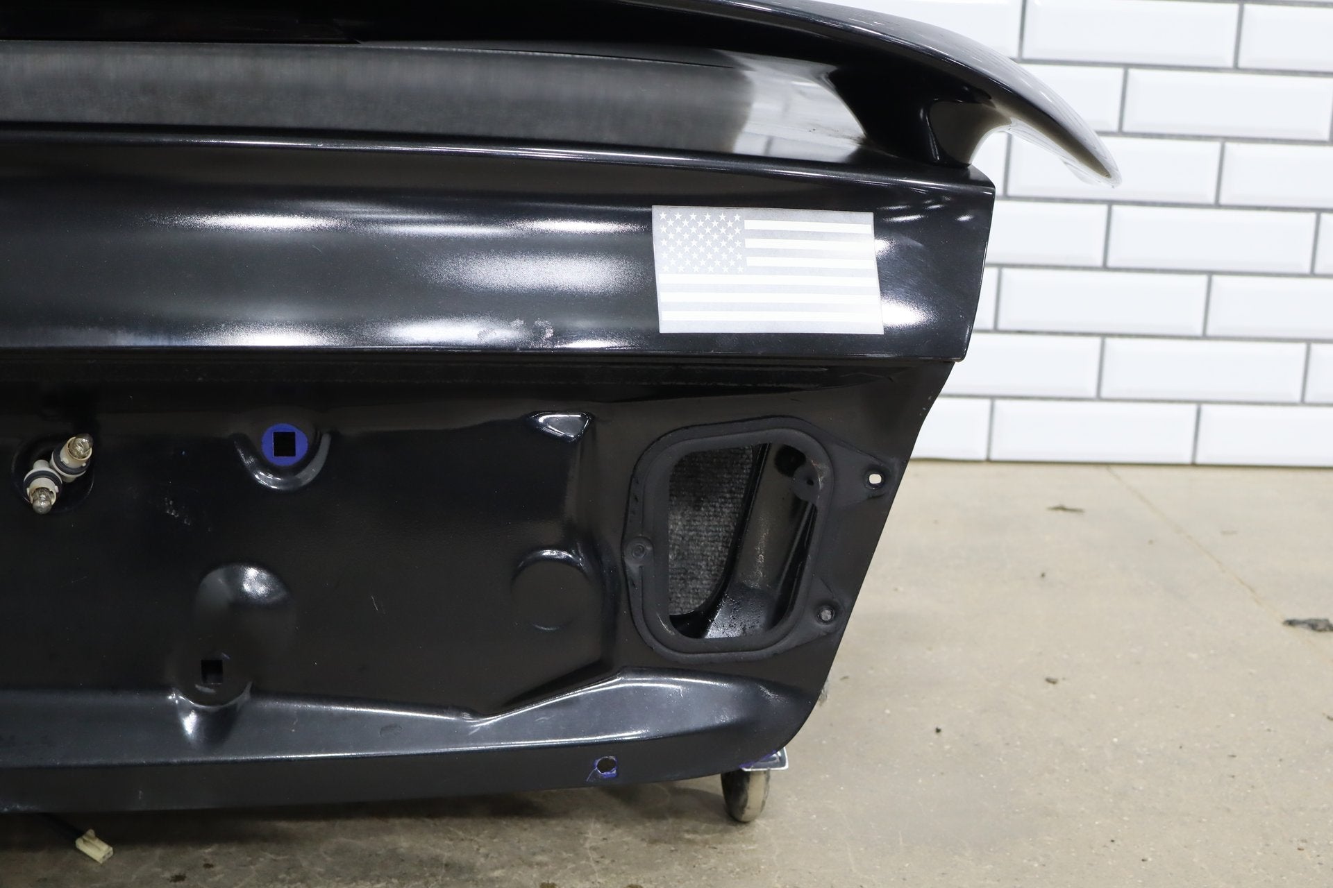 2004-2006 Pontiac GTO 92164465 Phantom Black