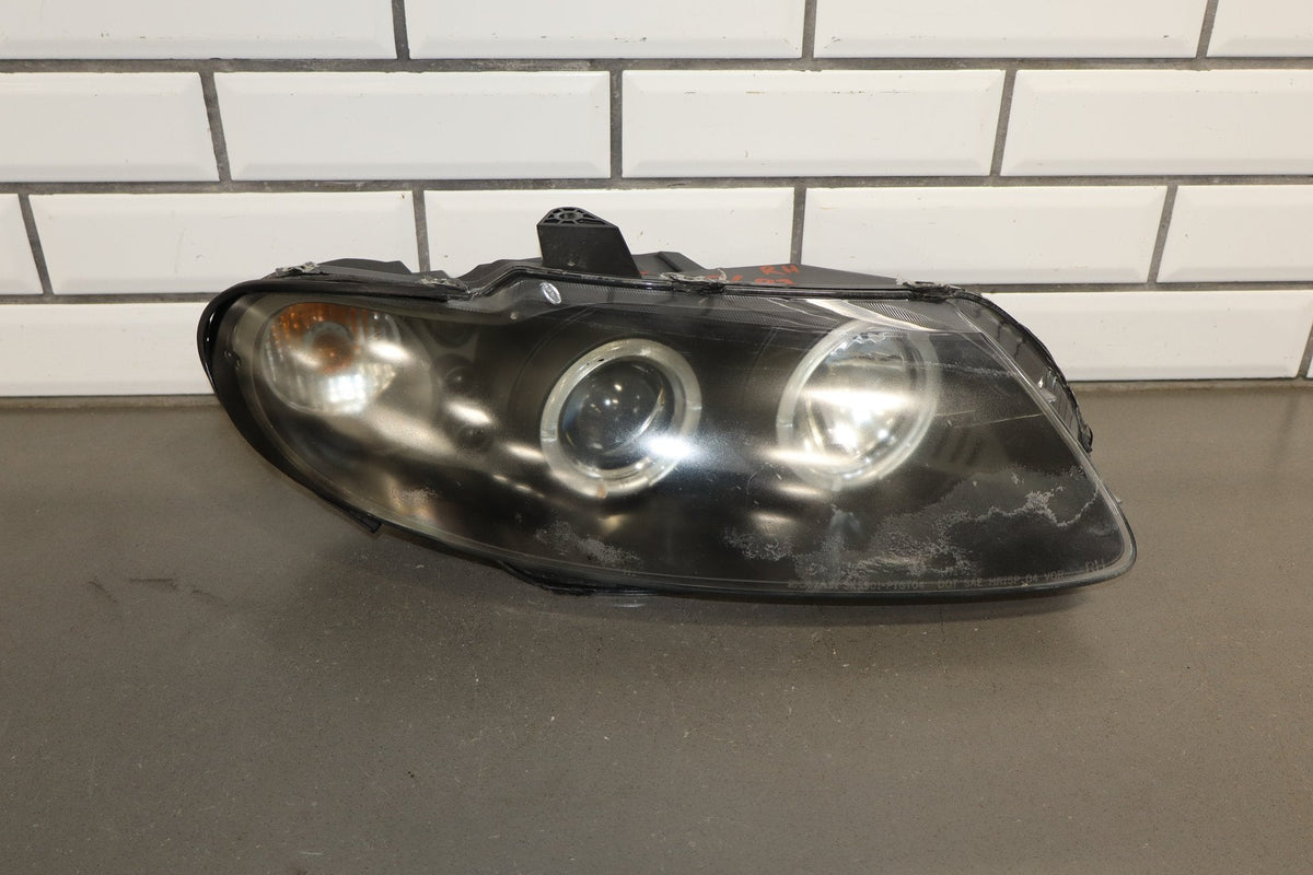 2004-2006 Pontiac GTO Aftermarket Right Halo Headlamp 92155600 OEM