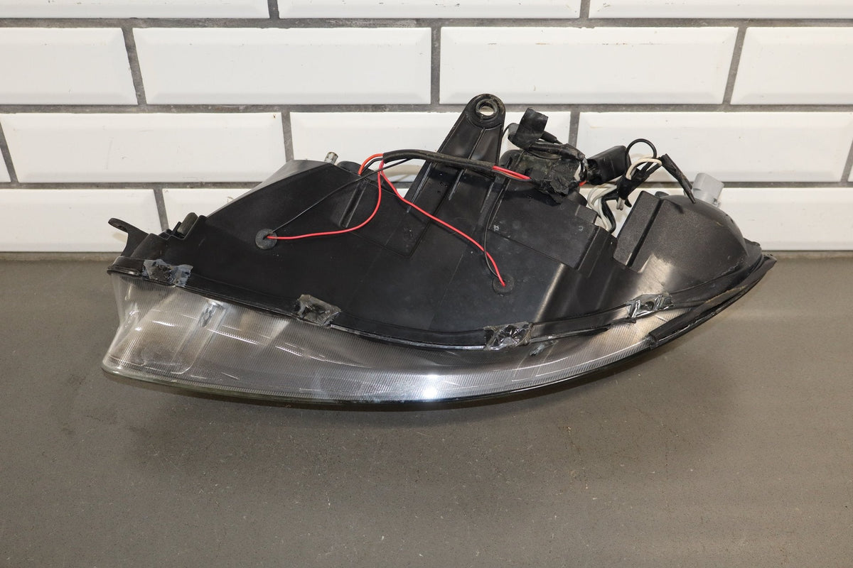 2004-2006 Pontiac GTO Aftermarket Right Halo Headlamp 92155600 OEM