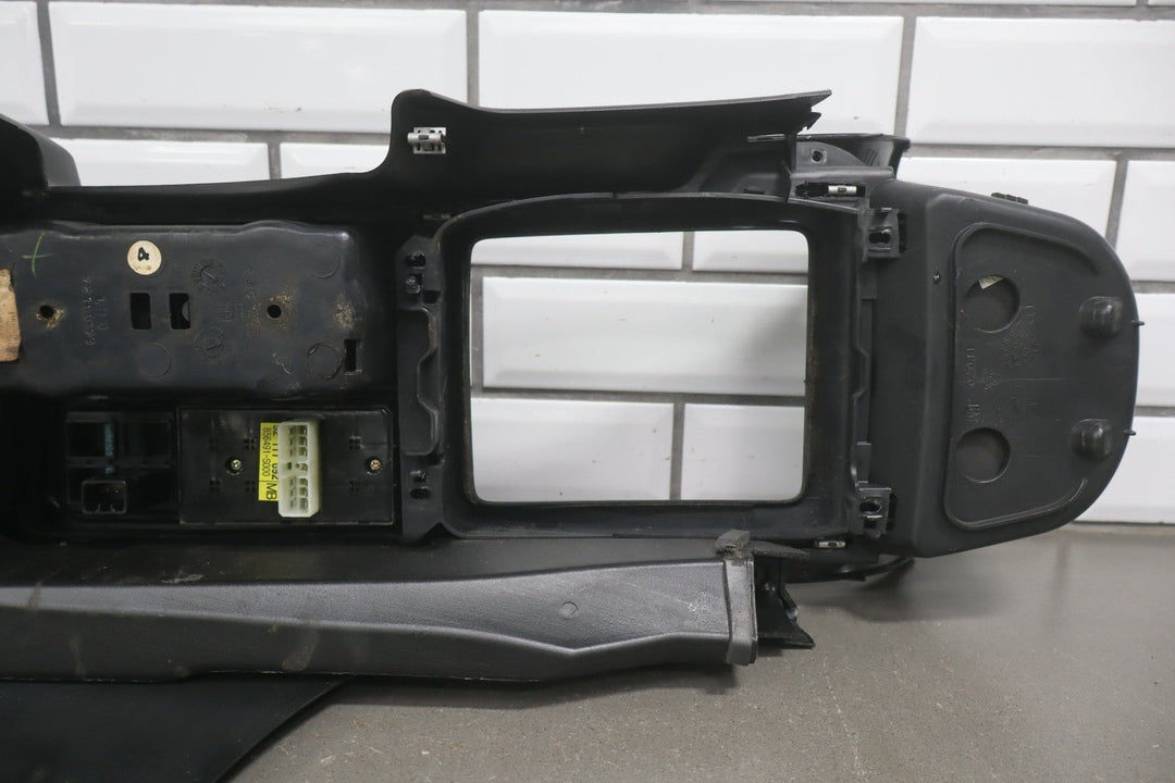 2004 - 2006 Pontiac GTO - Centre Console Shifter Bezel W/ Window Switch