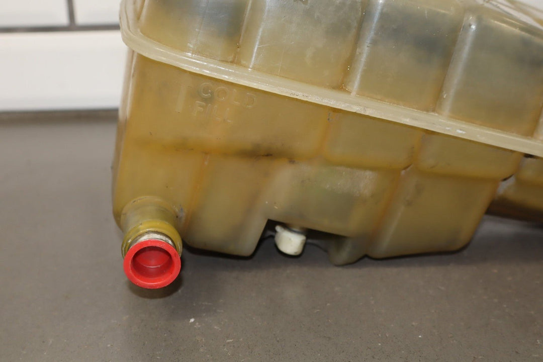 2004 - 2006 Pontiac GTO Coolant Overflow Recovery Bottle 92055632