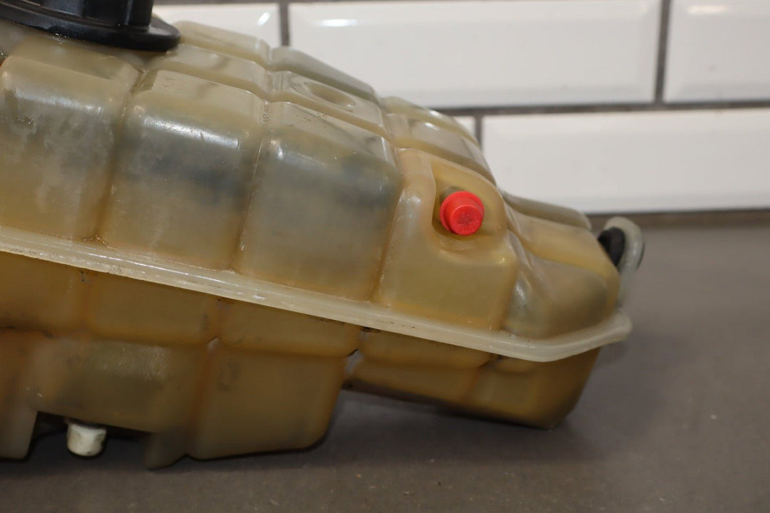 2004 - 2006 Pontiac GTO Coolant Overflow Recovery Bottle 92055632