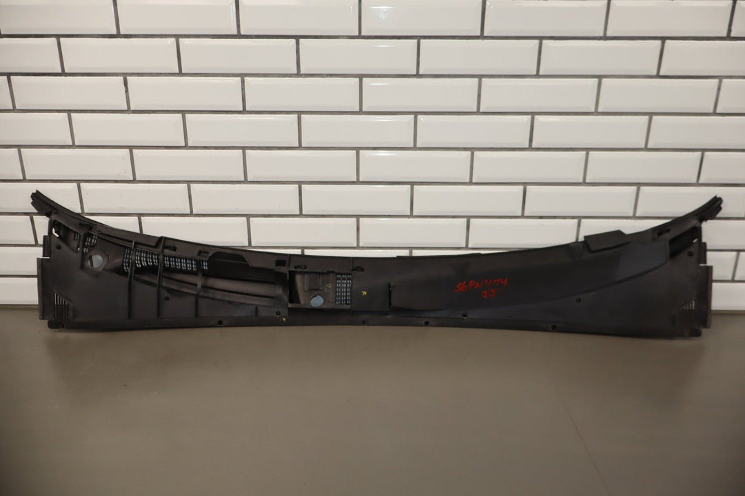 2004 - 2006 Pontiac GTO - Cowl Vent Panel (2 Pieces)