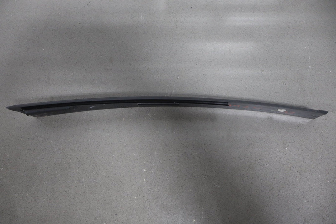 2004 - 2006 Pontiac GTO - Exterior Driver Left B Pillar Trim 92093111