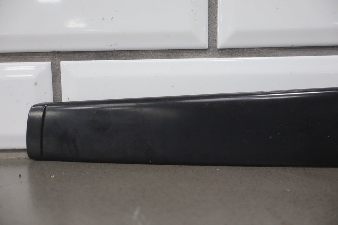 2004 - 2006 Pontiac GTO - Exterior Driver Left B Pillar Trim 92093111