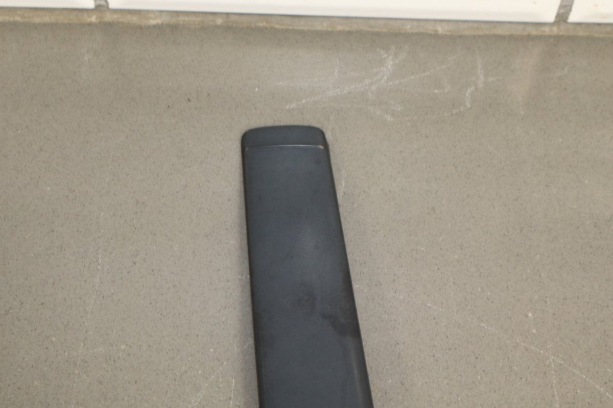 2004-2006 Pontiac GTO - Exterior Passenger Right B Pillar Trim
