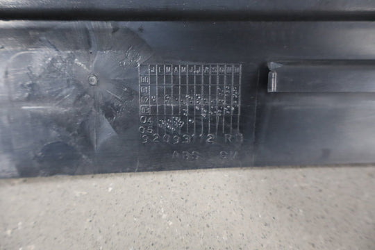 2004 - 2006 Pontiac GTO - Exterior Passenger Right B Pillar Trim