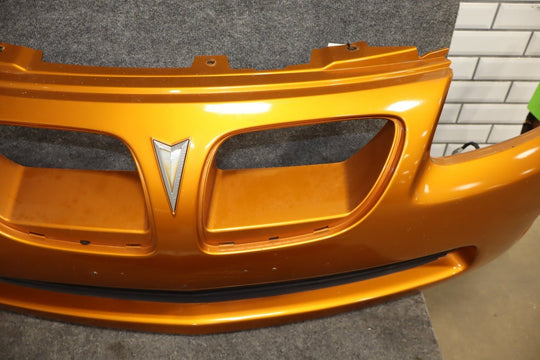 2004 - 2006 Pontiac GTO Front Bumper Assembly W/ Grilles, Lamps