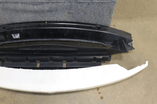 2004 - 2006 Pontiac GTO Front Bumper Assembly W/ Grilles, Lamps