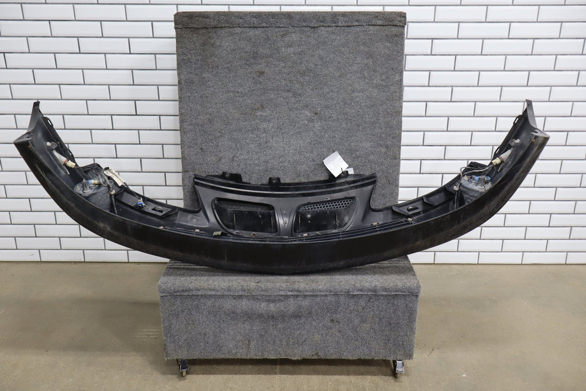 2004-2006 Pontiac GTO Front Bumper Assembly W/ Lamps Phantom Black OEM