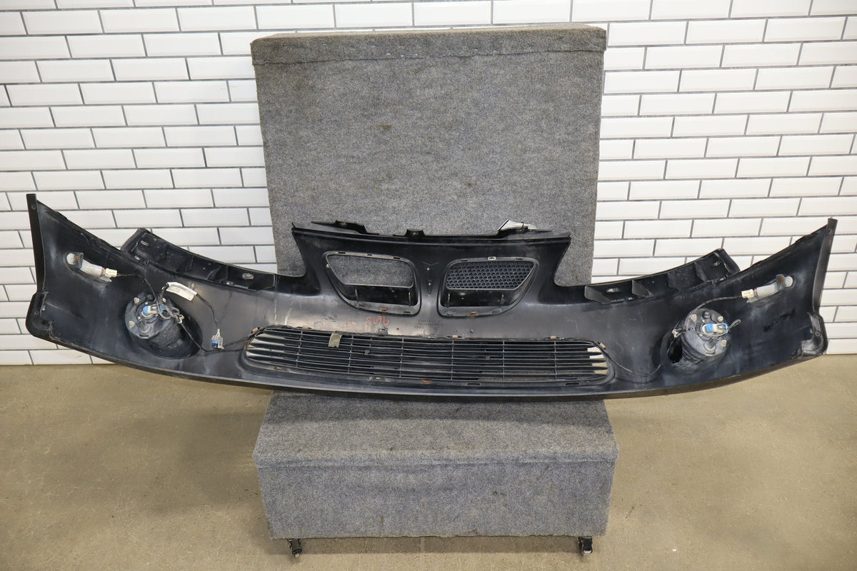 2004-2006 Pontiac GTO Front Bumper Assembly W/ Lamps Phantom Black OEM