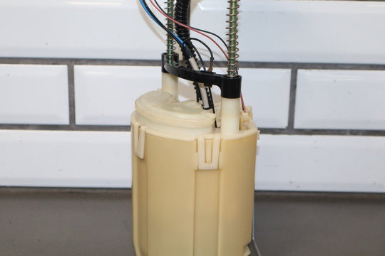 2004 - 2006 Pontiac GTO - Fuel Pump
